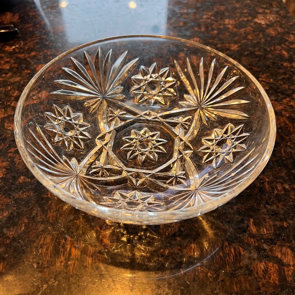Anchor Hocking Vintage Pressed Glass Star of David Serving Bowl